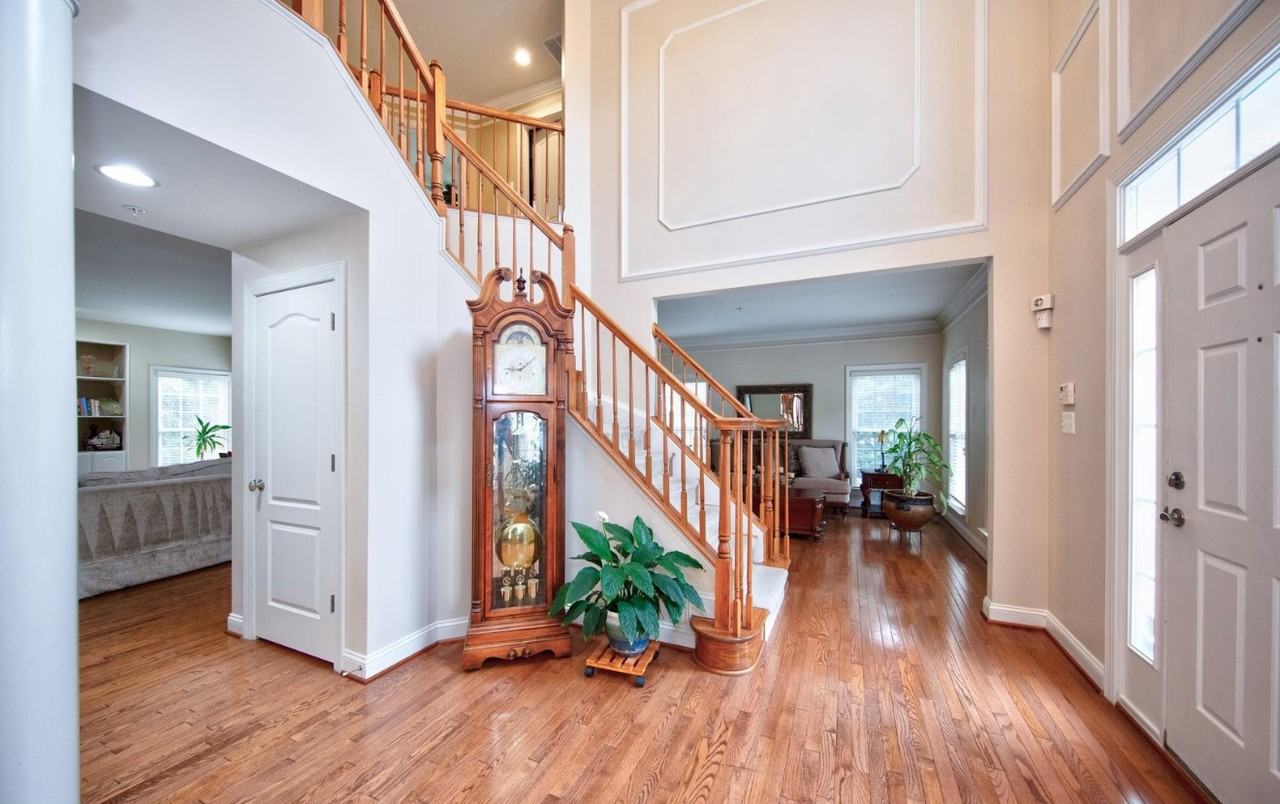 15806 Copper Beech Dr #1 - Photo 4 of 40