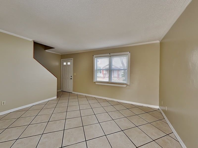 158 Highland Ave #2 - Photo 4 of 27