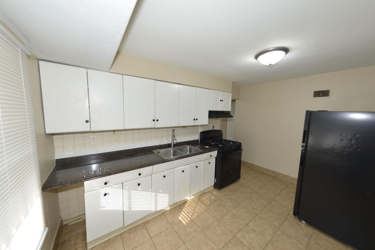 6127 Shillington Dr #1 - Photo 6 of 19
