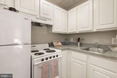 201 S 13th St #307 - Photo 1 of 1
