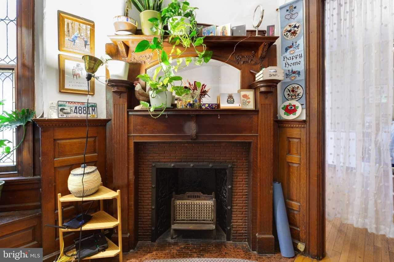 4411 Pine St Unit 1 #1 - Photo 5 of 24