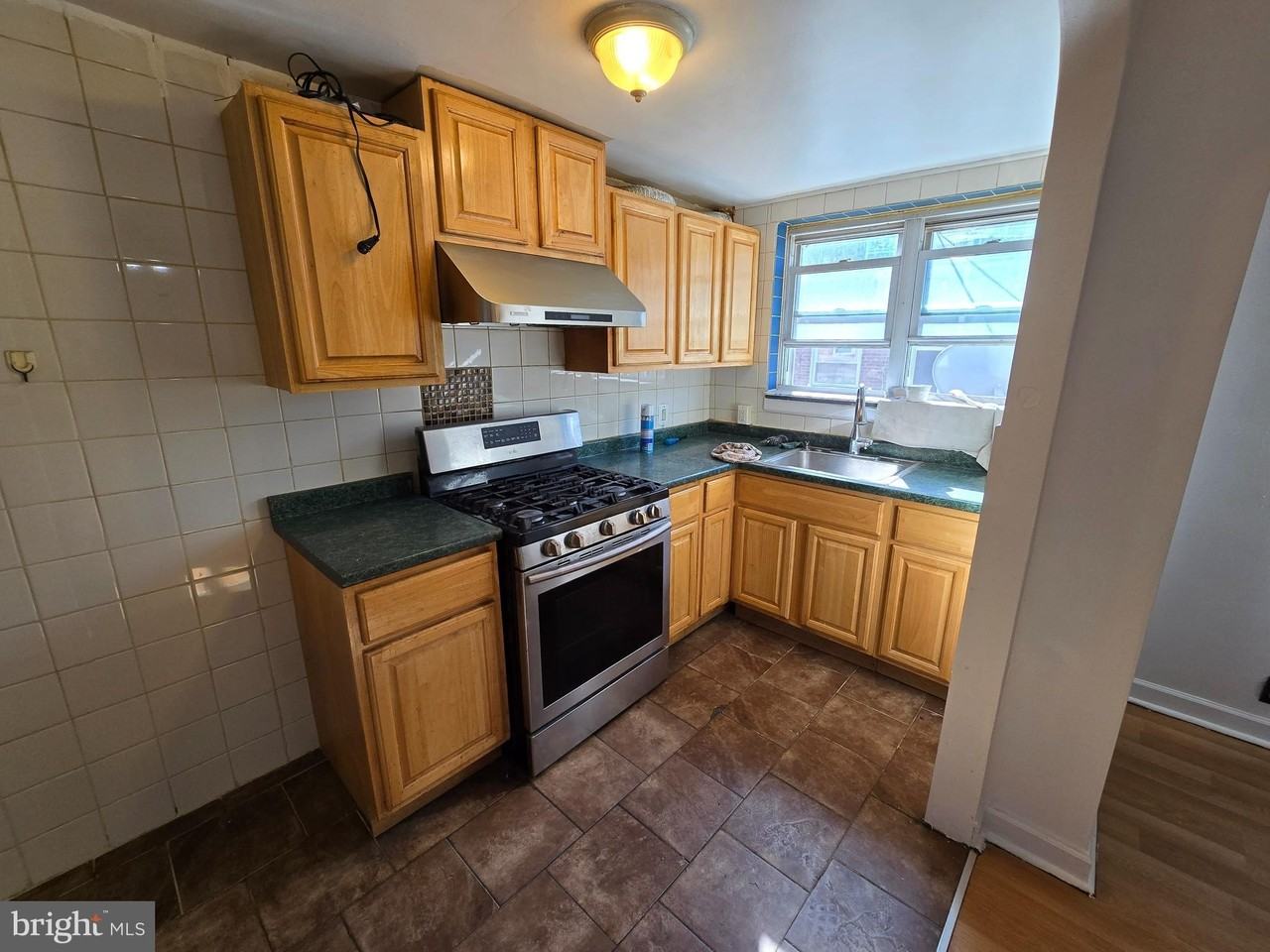 700 Landis St Unit B #B - Photo 6 of 10