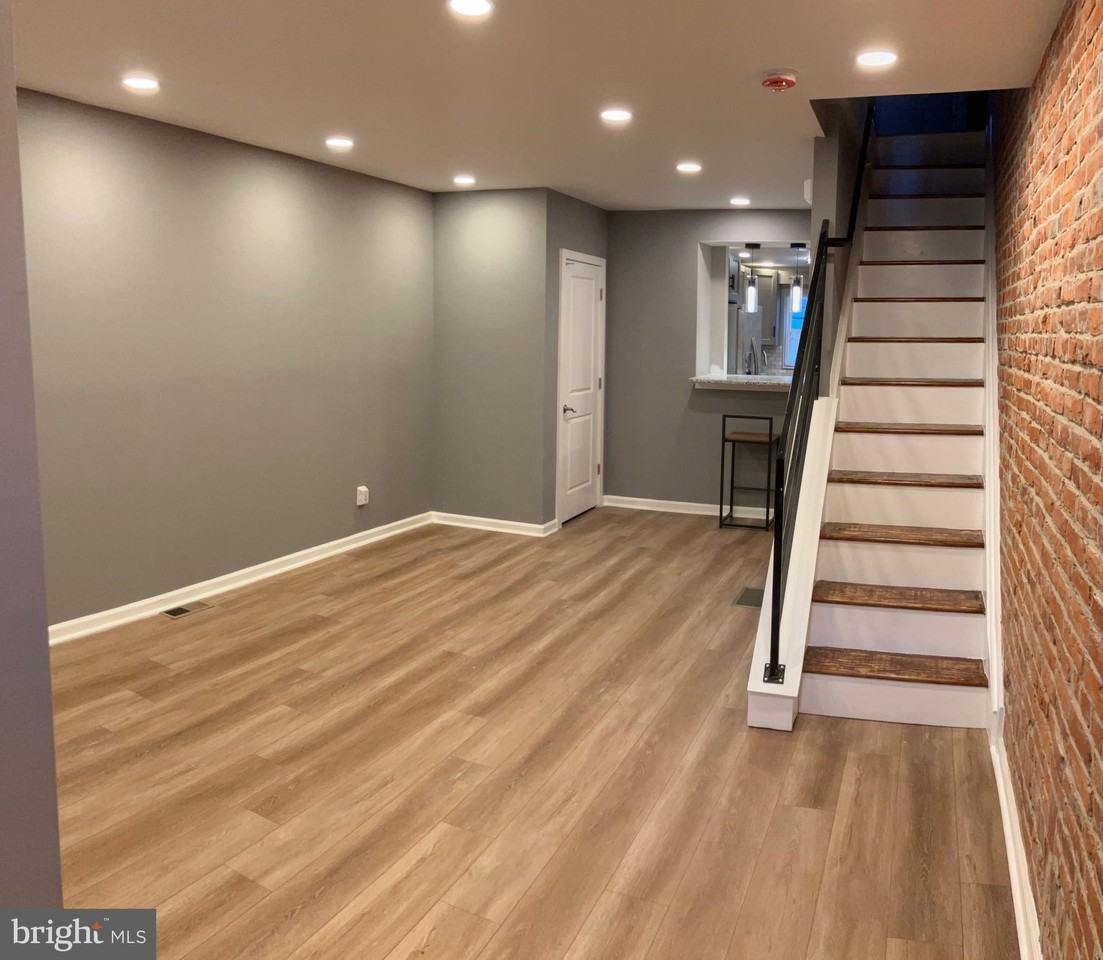 2625 Manton St - Photo 7 of 25