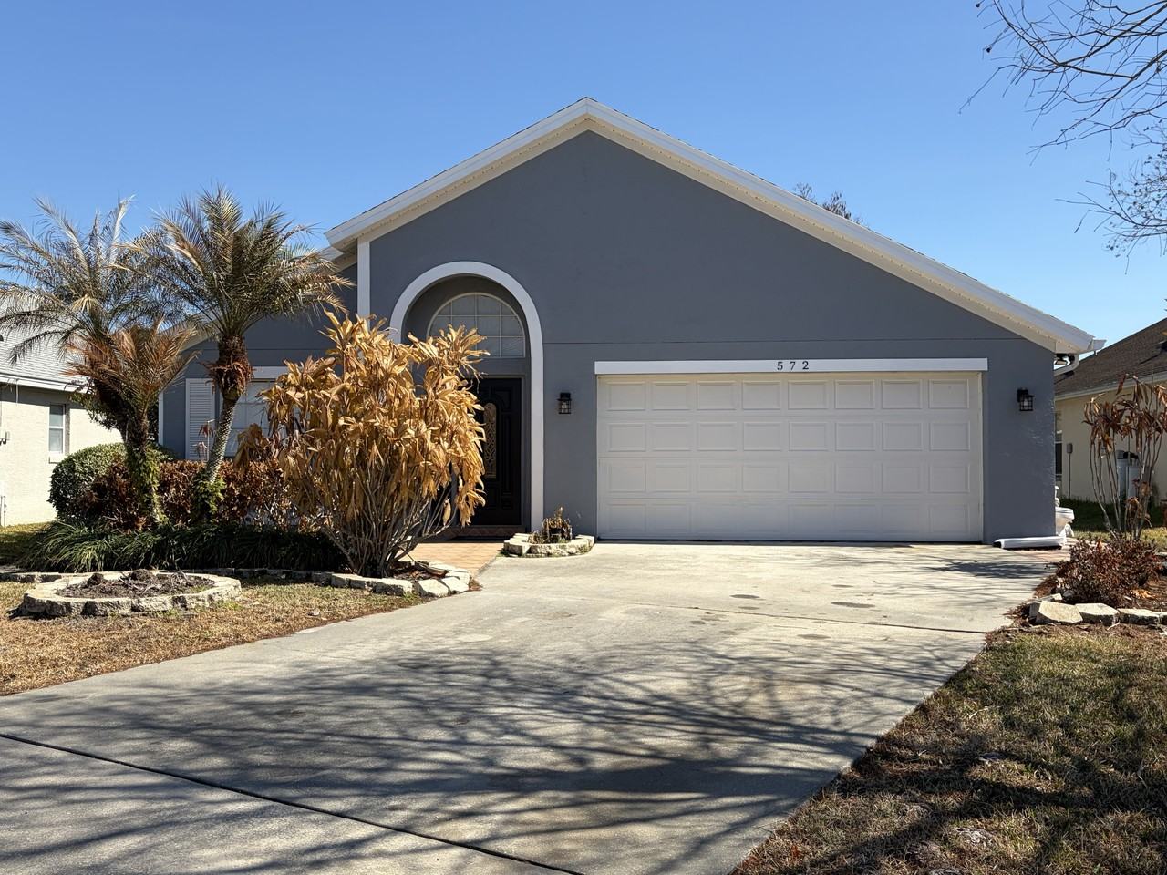 572 Tree Shore Dr #1 - Photo 2 of 4