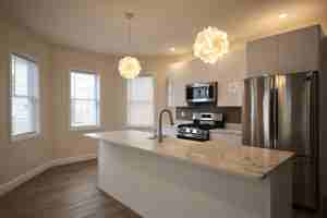 featured image of 31 Penn St #2