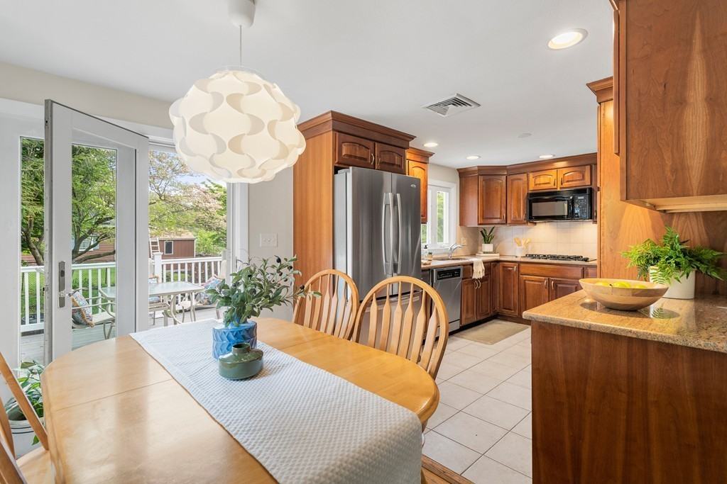 41 Rublee St #1 - Photo 4 of 10