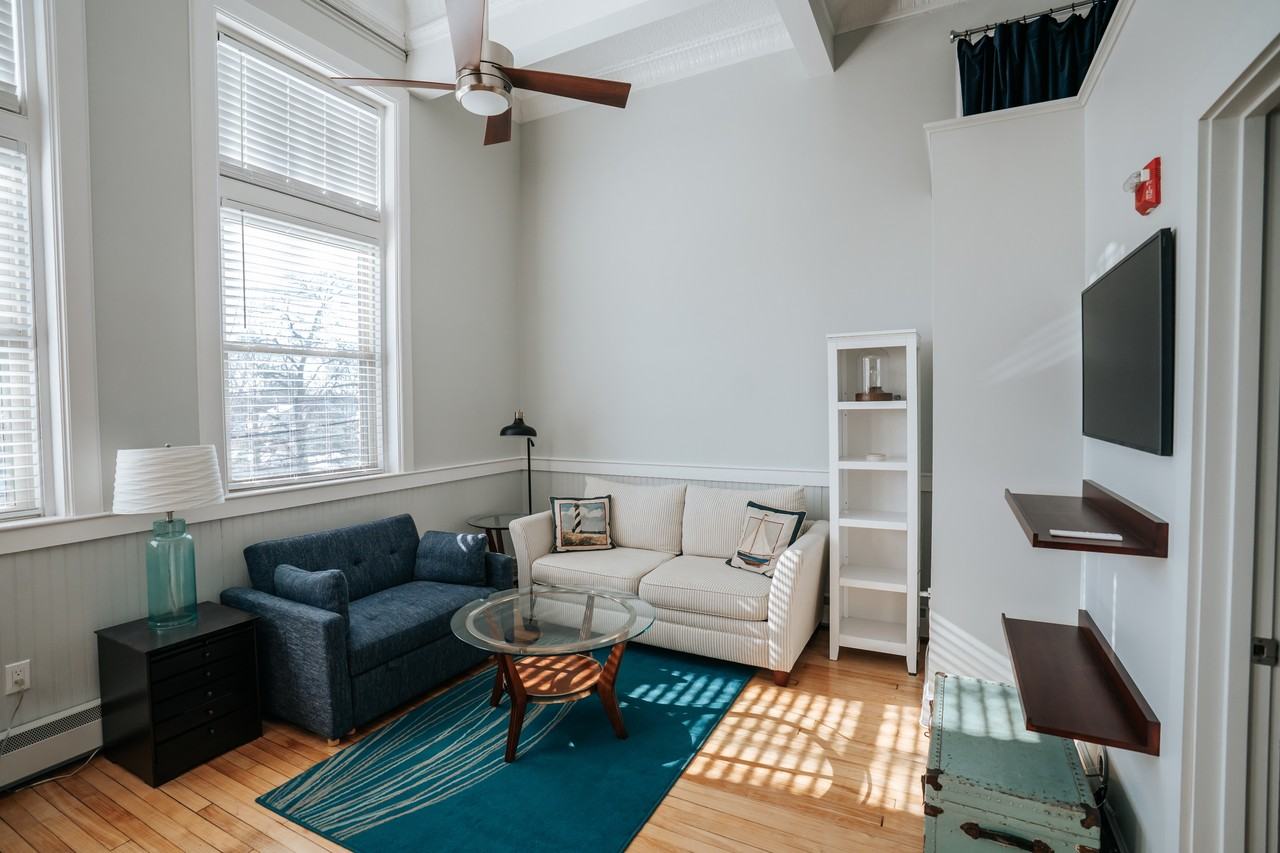 1251 Congress St #1 - Photo 6 of 27