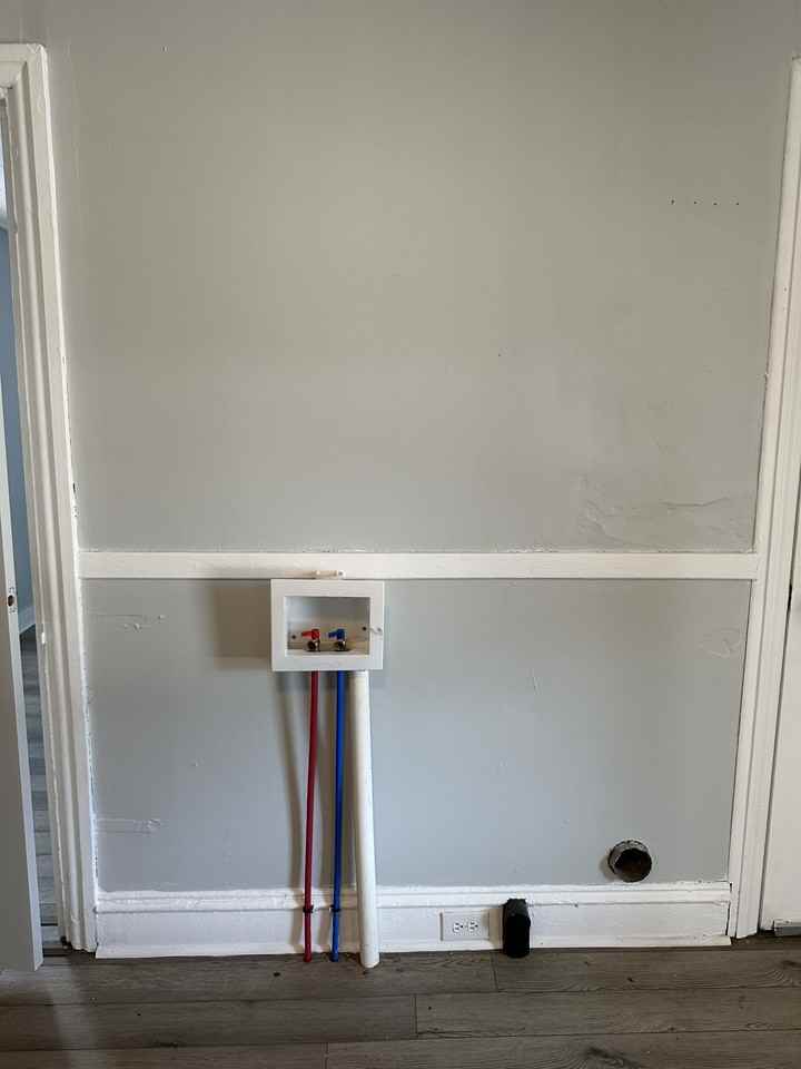 210 Center St #1 - Photo 7 of 8