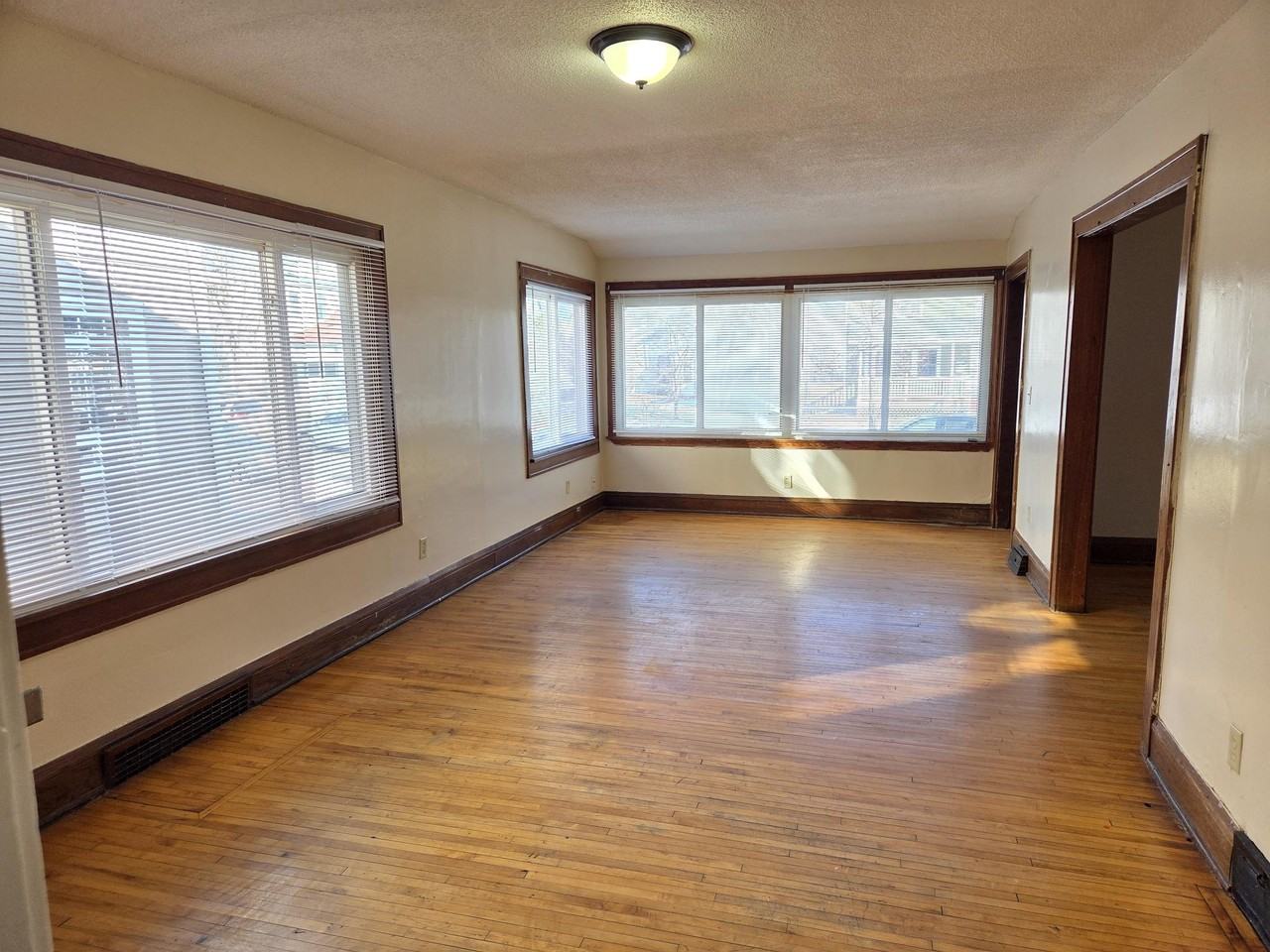 2931 Newton Ave N #1 - Photo 3 of 14