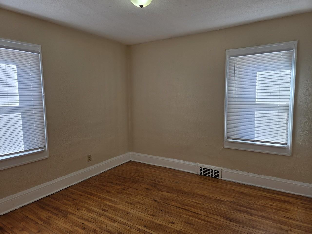 2931 Newton Ave N #1 - Photo 5 of 14