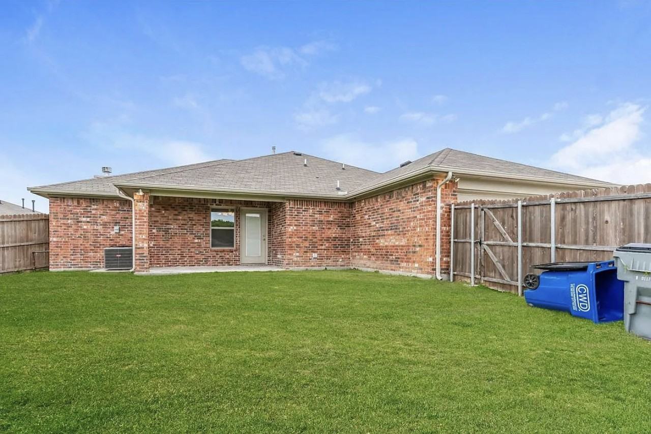 622 Hearthstone Dr - Photo 6 of 6