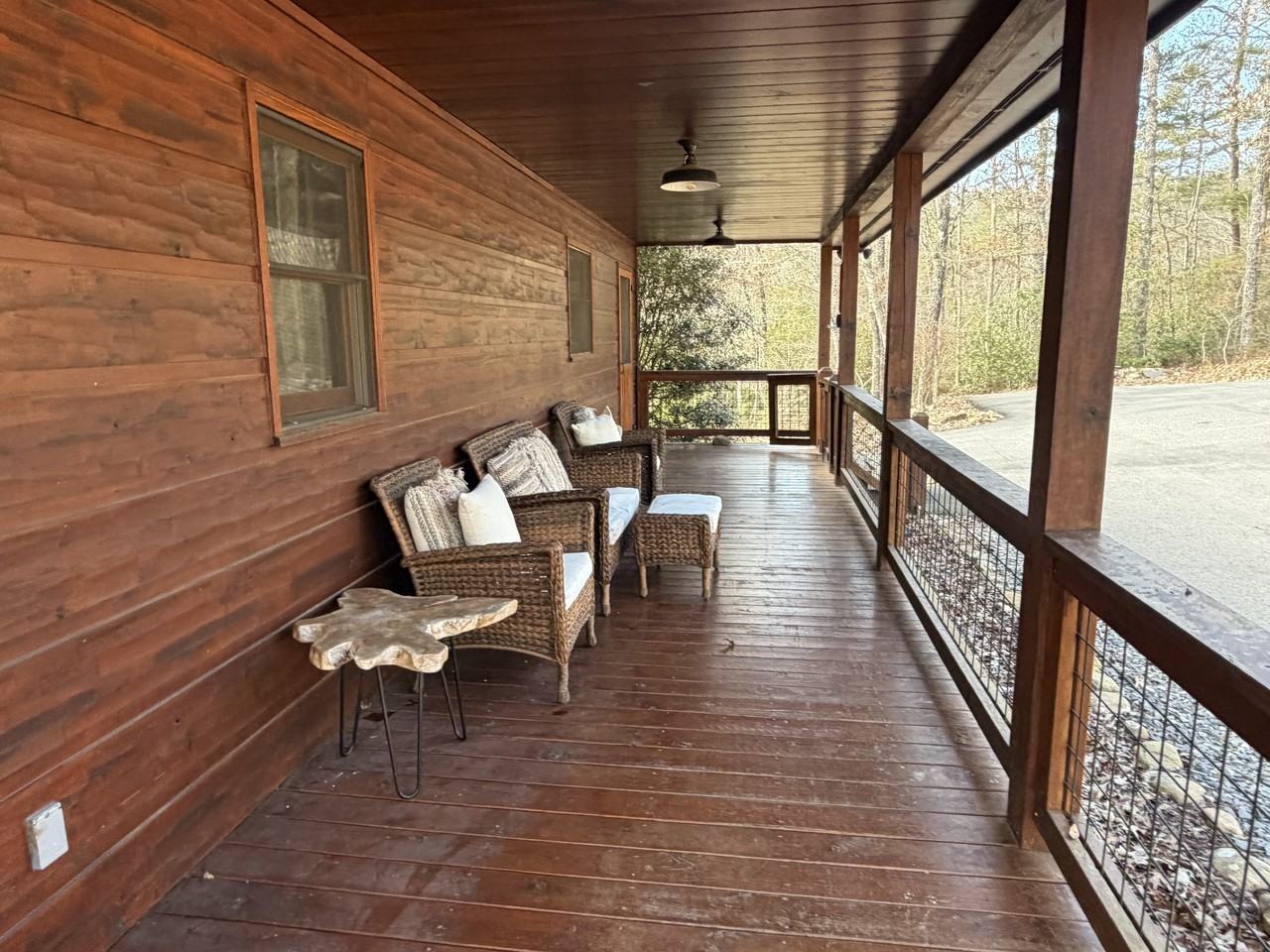 670 The Woods Rd #1 - Photo 2 of 24