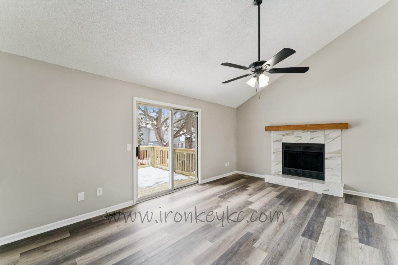 6620 W 152nd St #1 - Photo 6 of 30