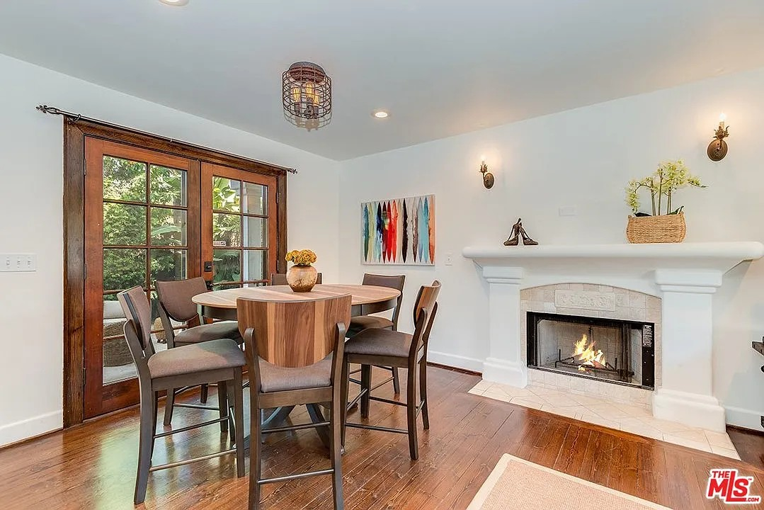 835 N Sycamore Ave #1 - Photo 4 of 13