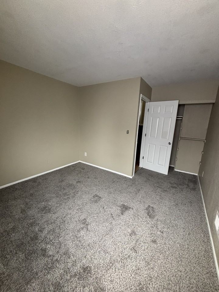 8836 N 95th St #G - Photo 4 of 7