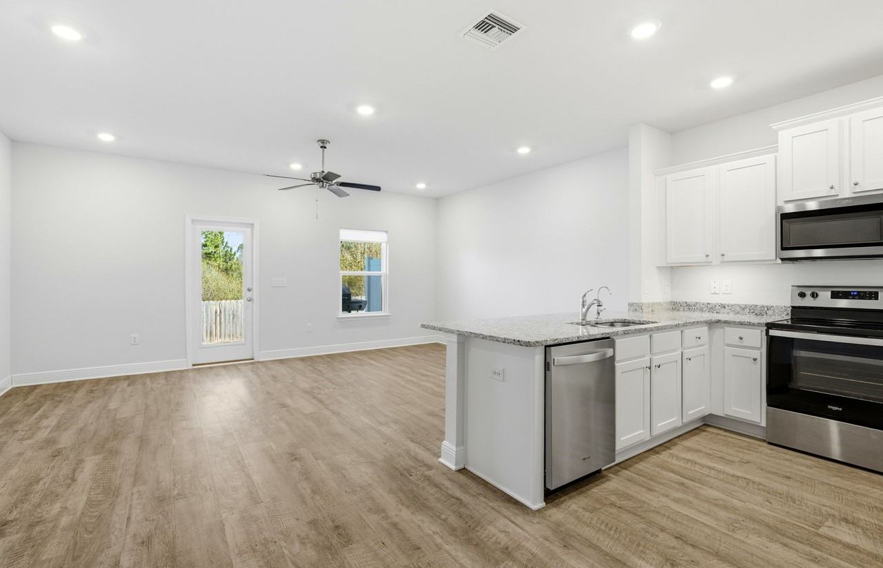 1651 Caleigh Ct #1 - Photo 3 of 26