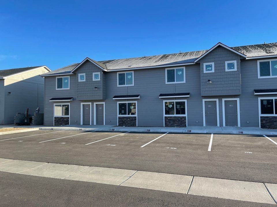 103 E Ravenna Ln #103 - Photo 3 of 12