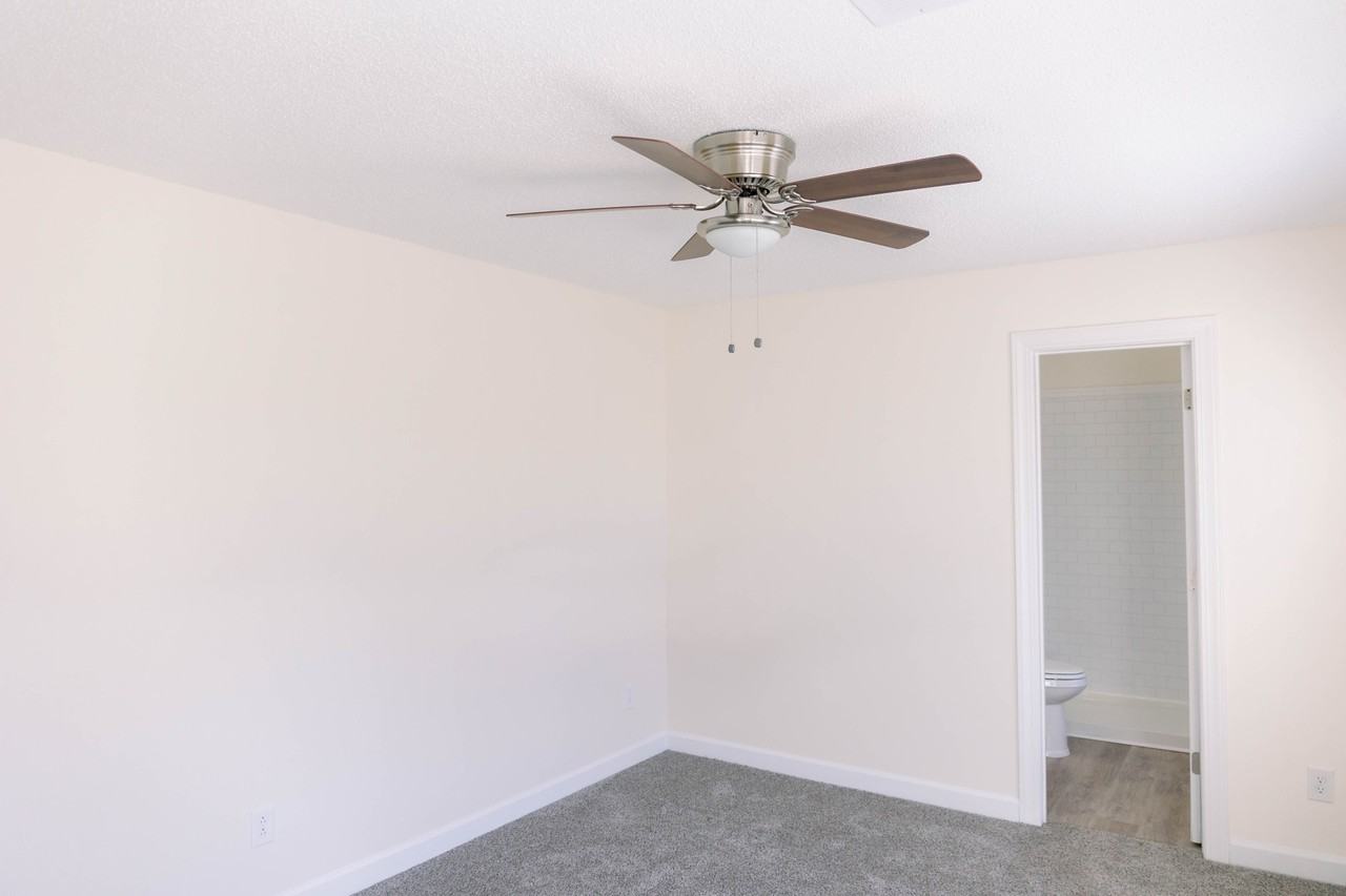 4442 Goldflower Loop #7E2 - Photo 5 of 17