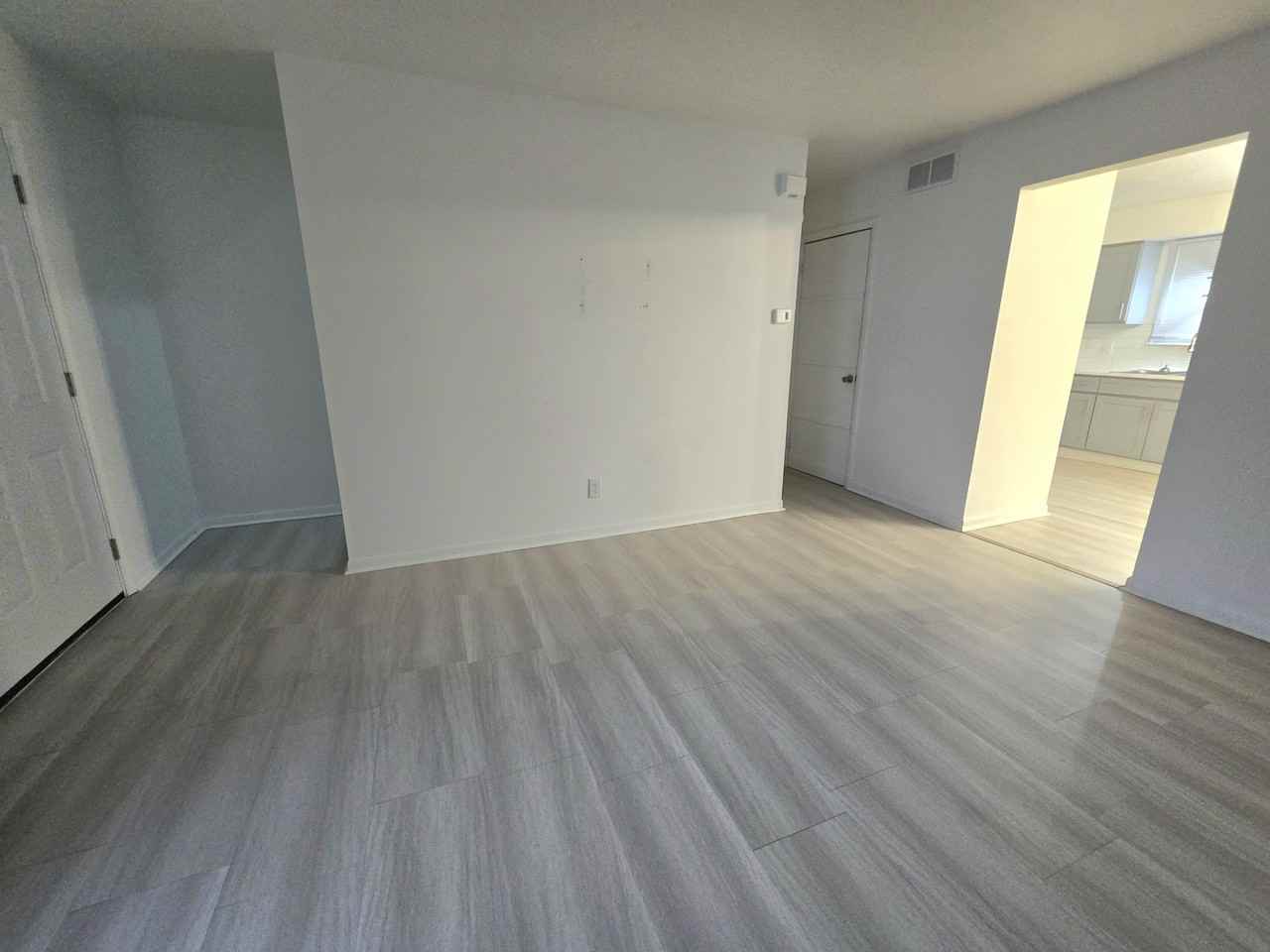 1733 #1733-4 - Photo 6 of 21