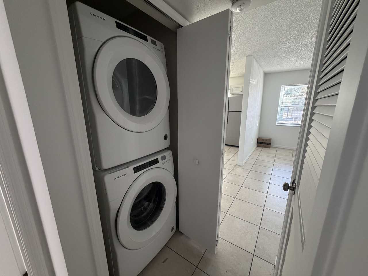 900 N Bay Street12 #12 - Photo 7 of 12