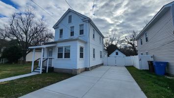 featured image of 809 Providence Rd #1