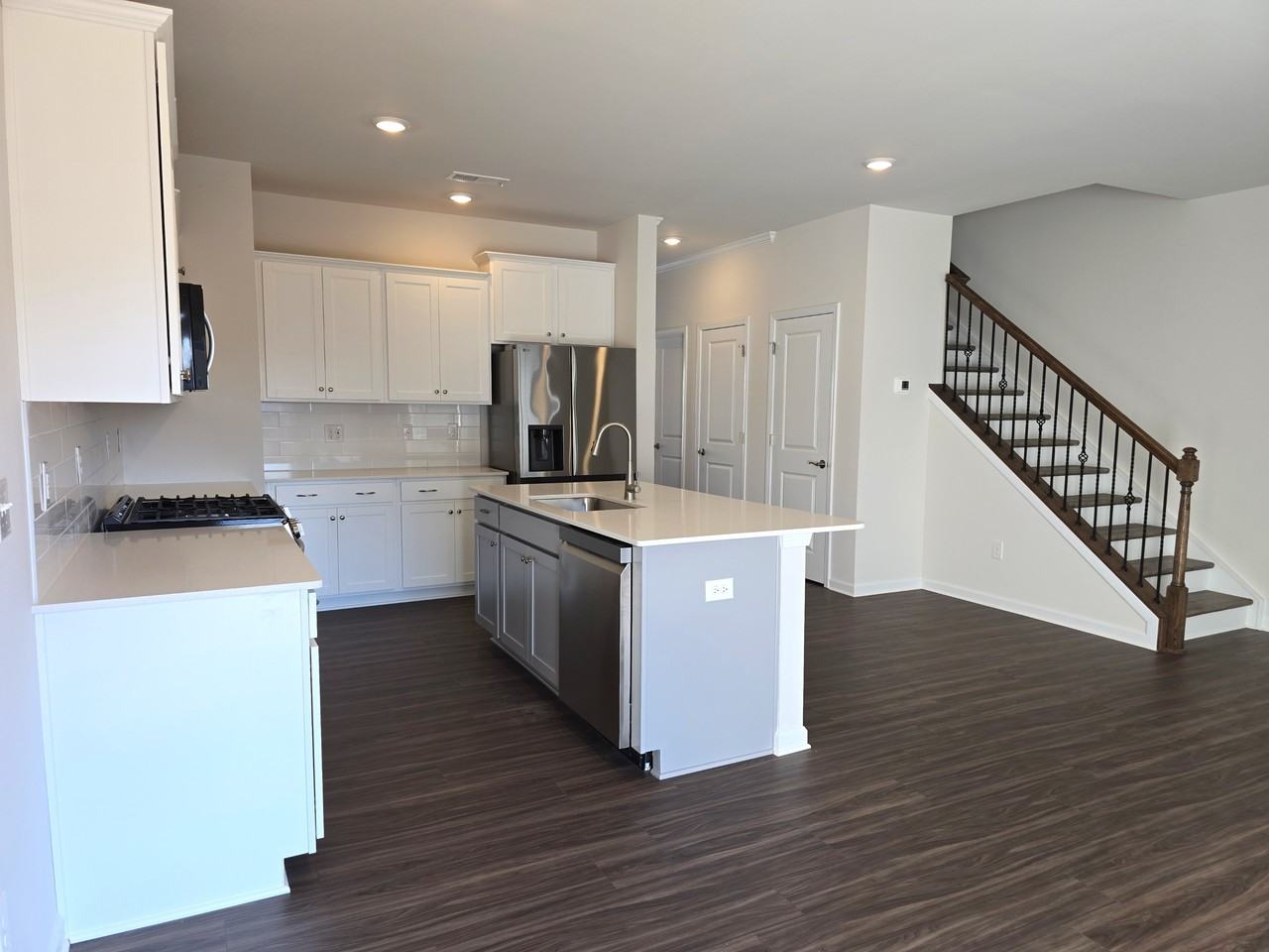 1852 Pheasant Trace Cir #1 - Photo 2 of 23