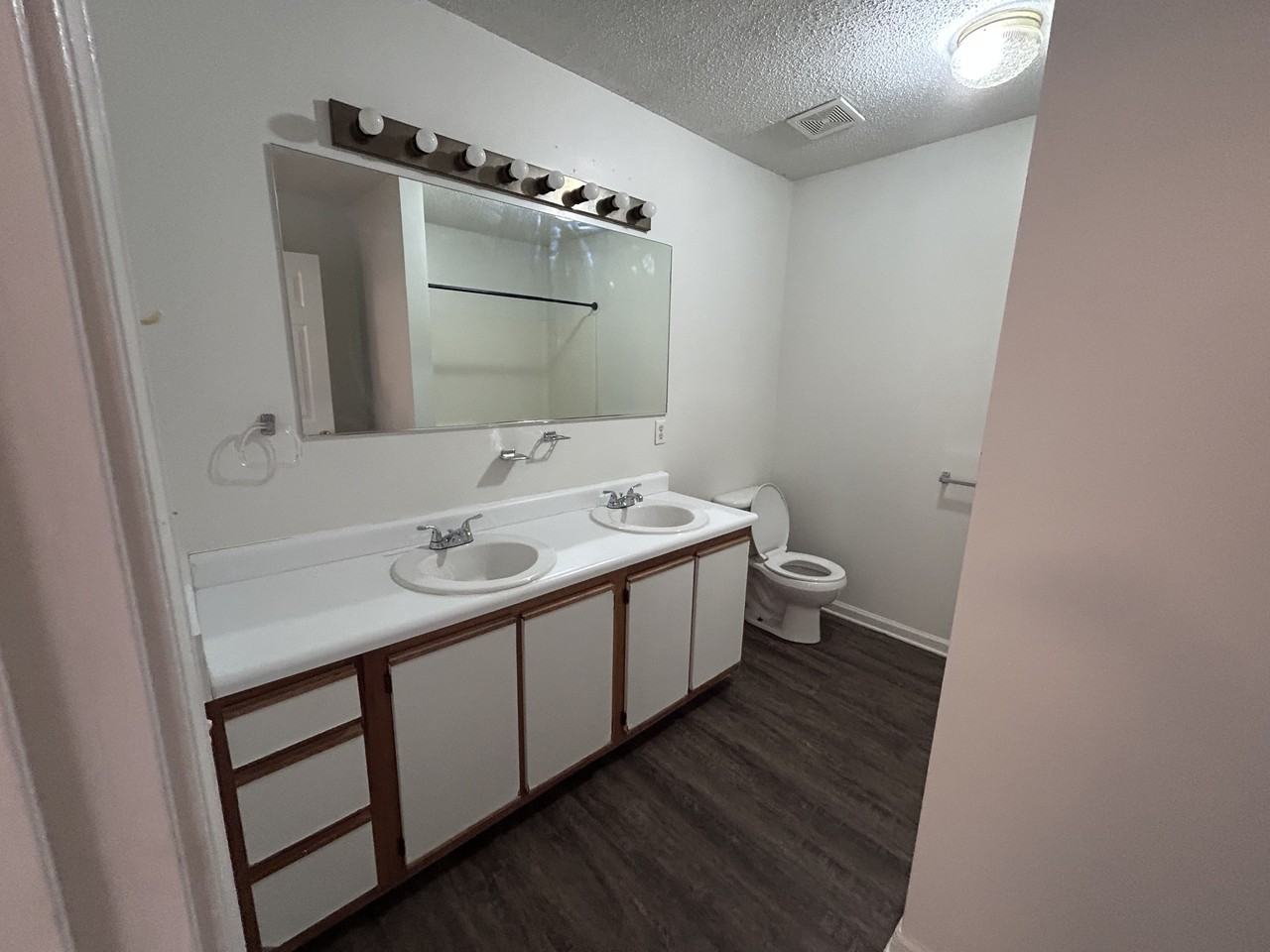 71 Driftwood Cir #2 - Photo 6 of 8