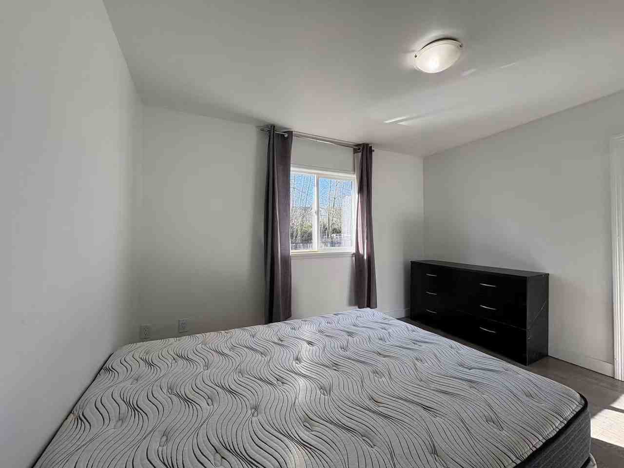 23248 Dewdney Trunk Rd #1 - Photo 4 of 10