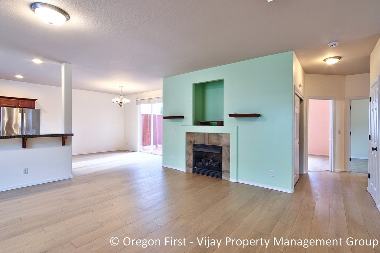 10568 Sw Washington St #1 - Photo 2 of 33