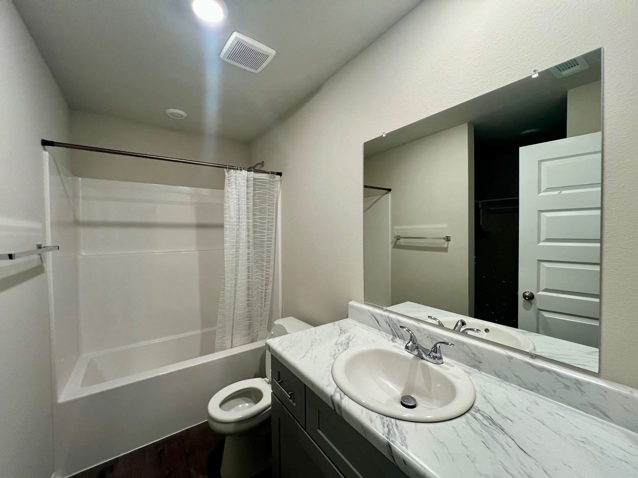 3412 Sw Adoration St #1 - Photo 7 of 16