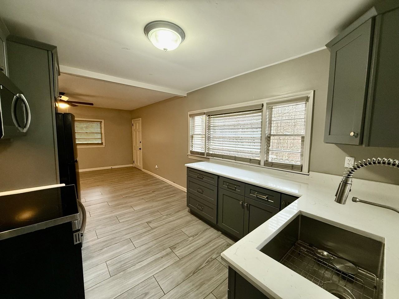 71 Harvey Osteen Rd #3 - Photo 2 of 9