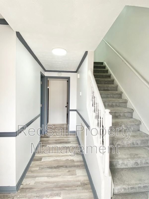 14 S Lake Cir - Photo 2 of 26