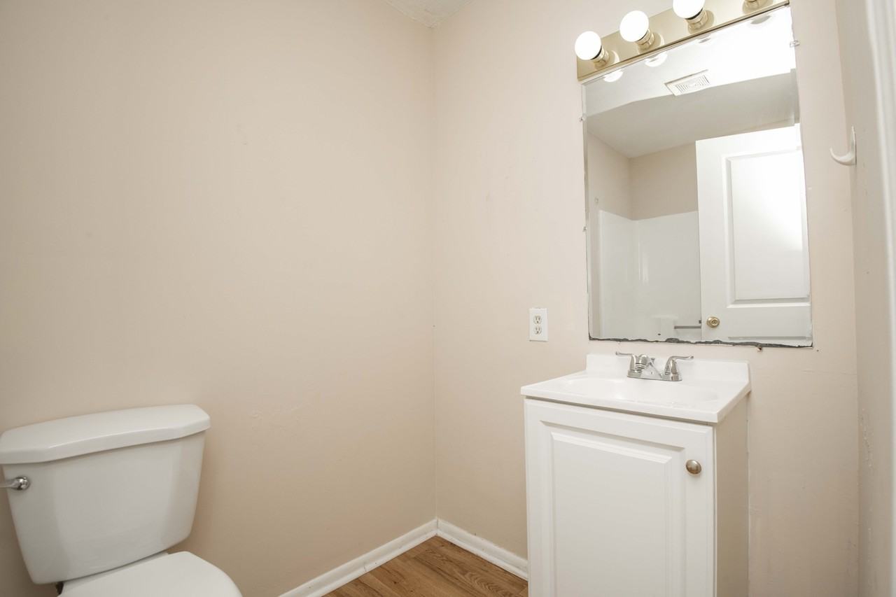 3051 Dow Dr #1 - Photo 4 of 39