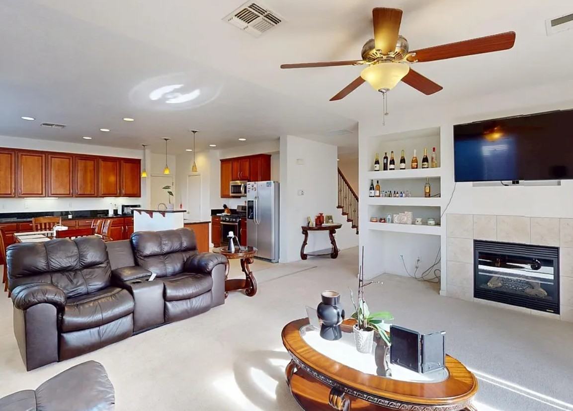 1720 Hicks Ave #1 - Photo 3 of 10