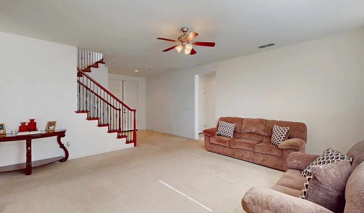 1720 Hicks Ave #1 - Photo 5 of 10