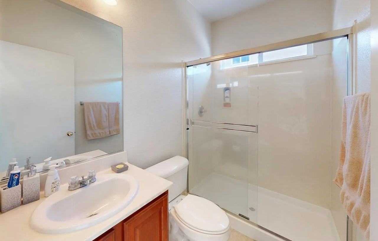 1720 Hicks Ave #1 - Photo 6 of 10