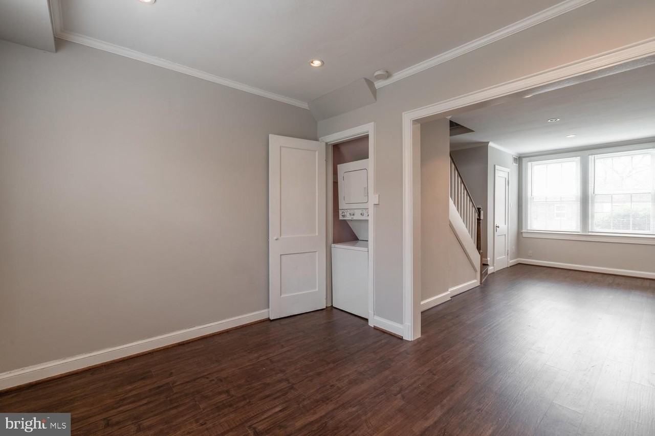 1401 S Barton St Unit 219 #219 - Photo 5 of 28