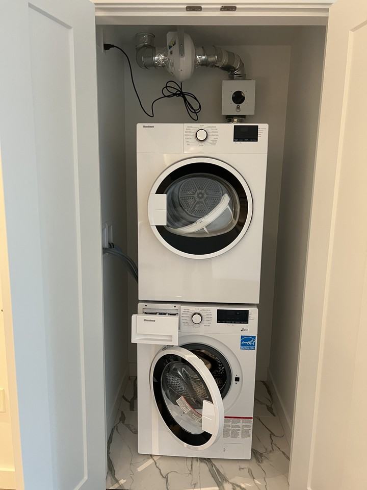 3299 Capstan Cres #609 - Photo 7 of 15