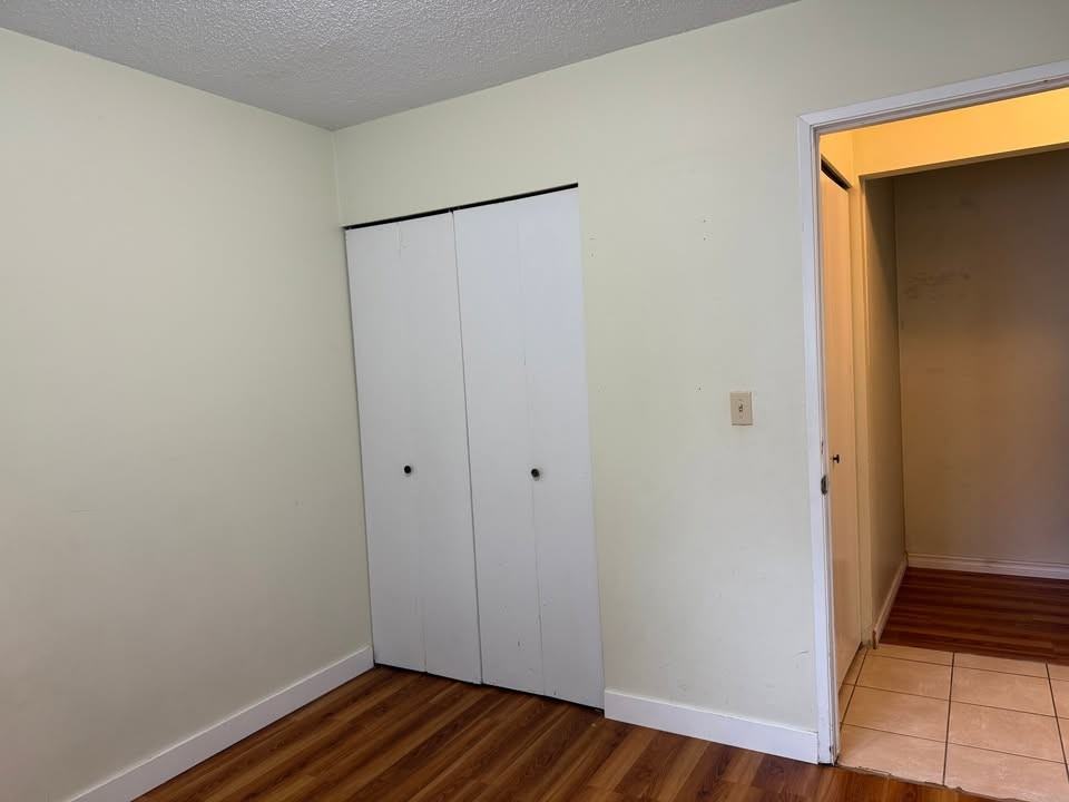 10021 Semiahmoo Rd #1 - Photo 4 of 8