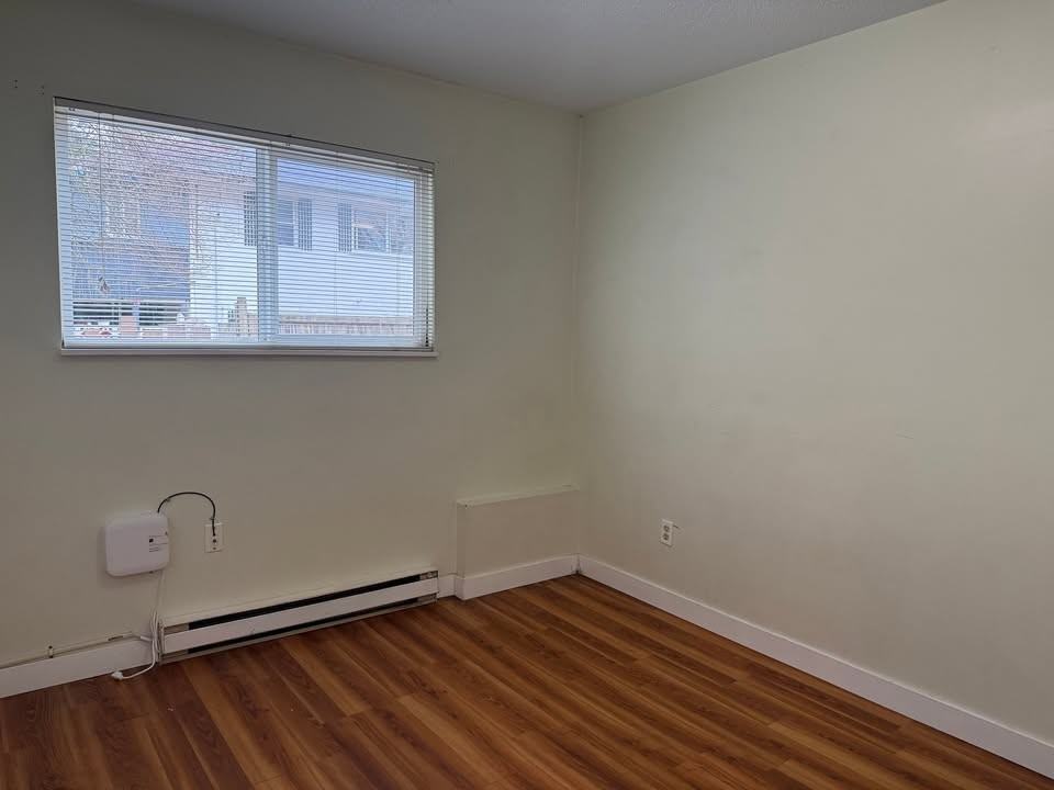 10021 Semiahmoo Rd #1 - Photo 7 of 8