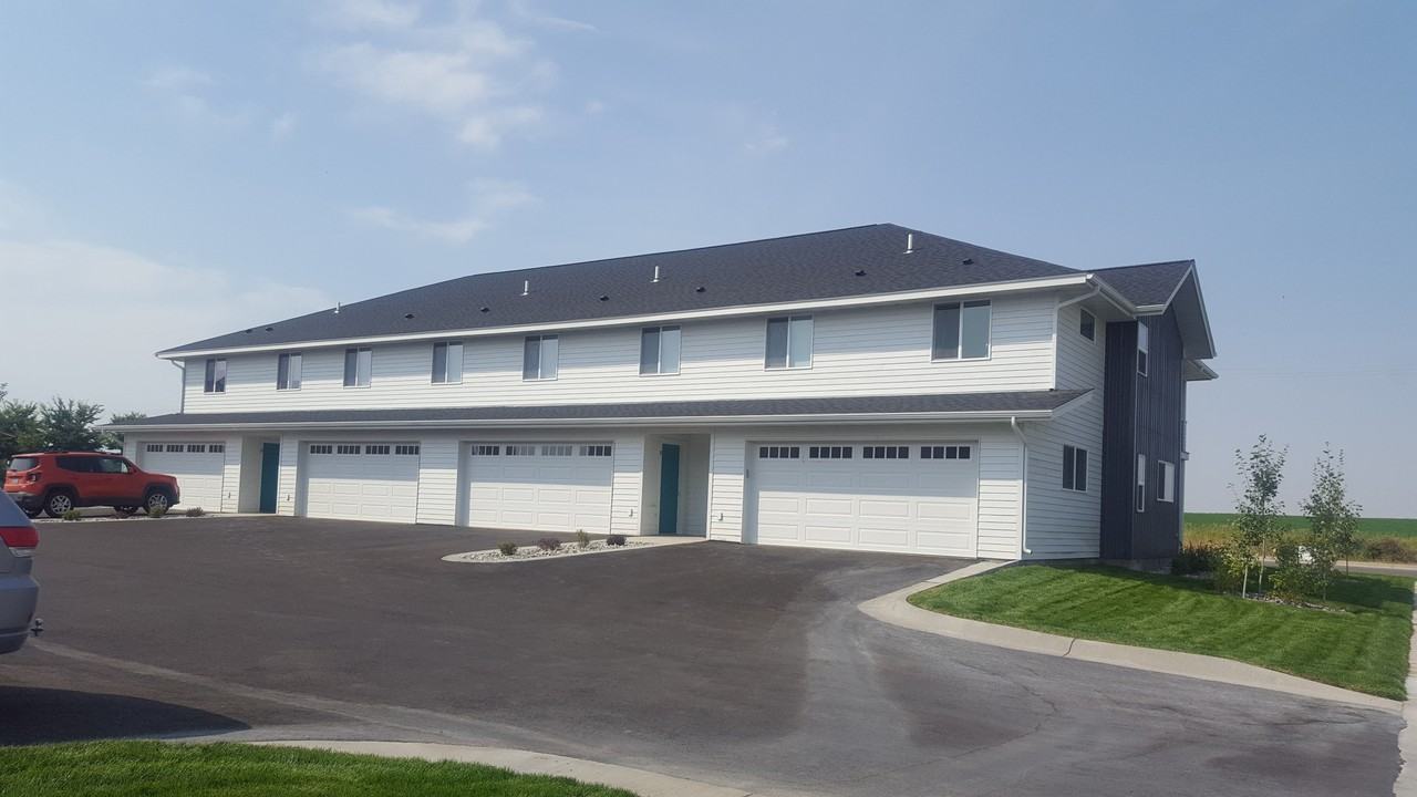 3220 Savannah St #D - Photo 2 of 17