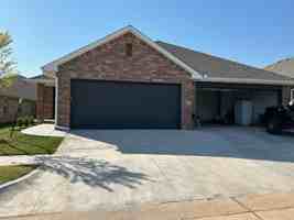 featured image of 613 Kaeden Pl #A