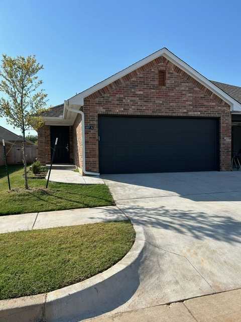 613 Kaeden Pl #A - Photo 2 of 14