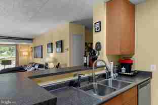 75 S Reynolds St Apt 101 #101 - Photo 1 of 1