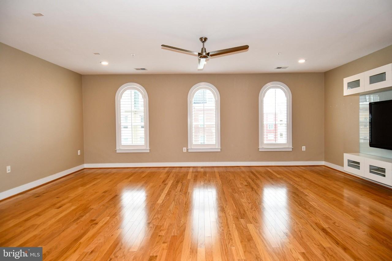 2305 Main Line Blvd Apt 102 #102 - Photo 6 of 25