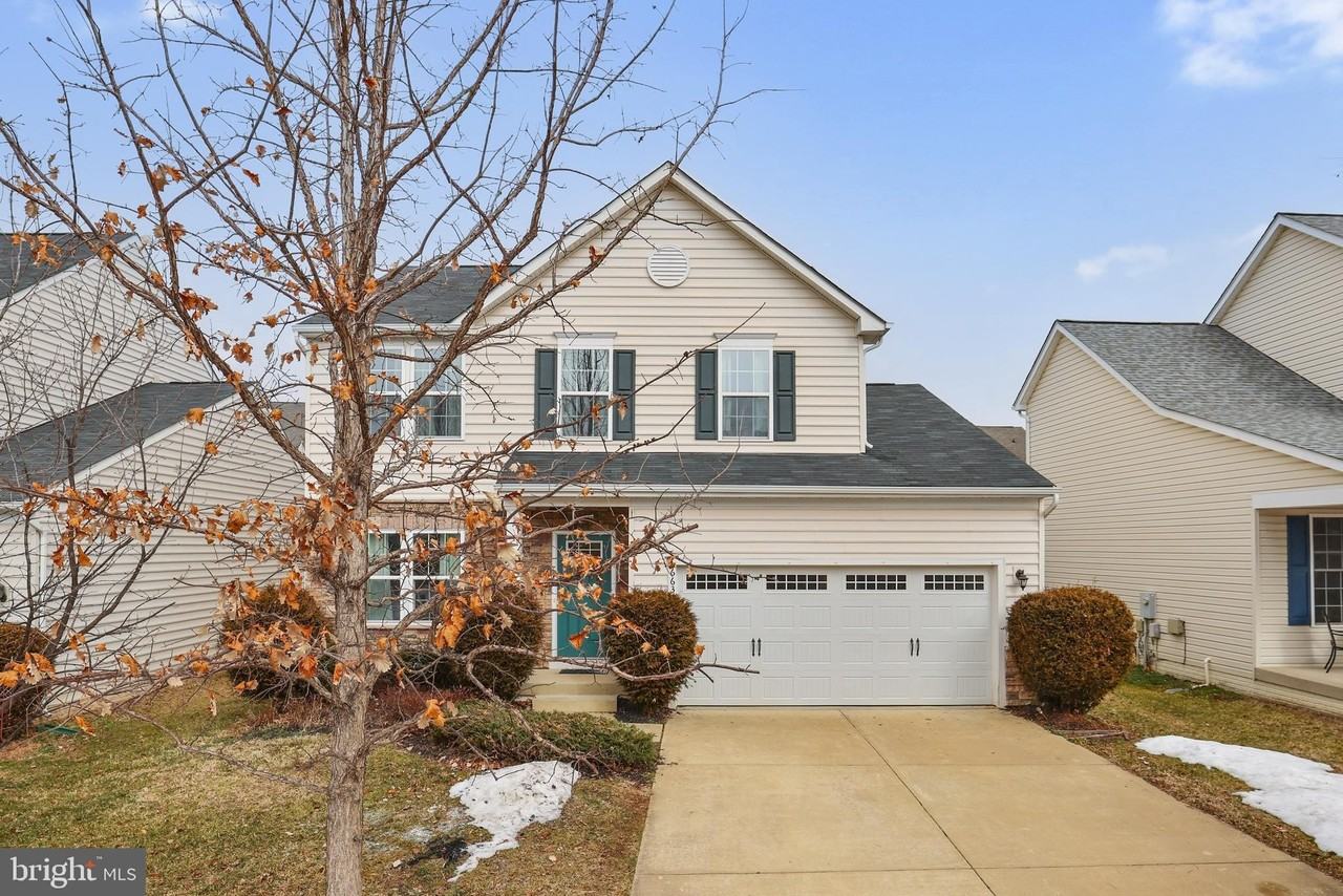 663 Holly Crest Dr - Photo 2 of 50