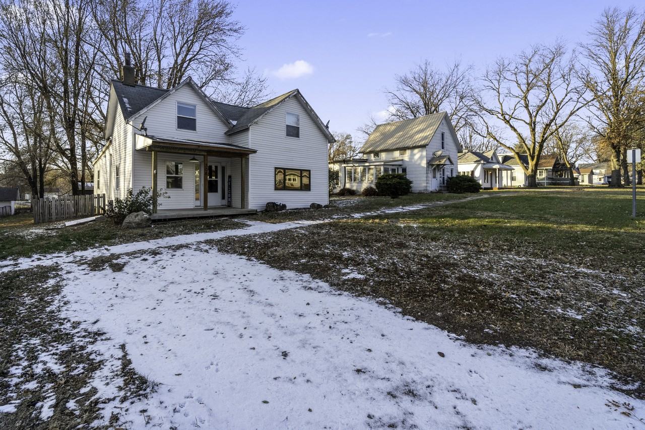 308 N Harrison St #1 - Photo 3 of 40