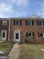 featured image of 407 Greenbrier Ct Unit 407 #407