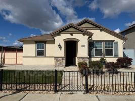 featured image of 1697 W Woodward Ave