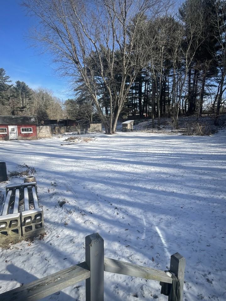 33 N Sullivan Rd #1 - Photo 5 of 20